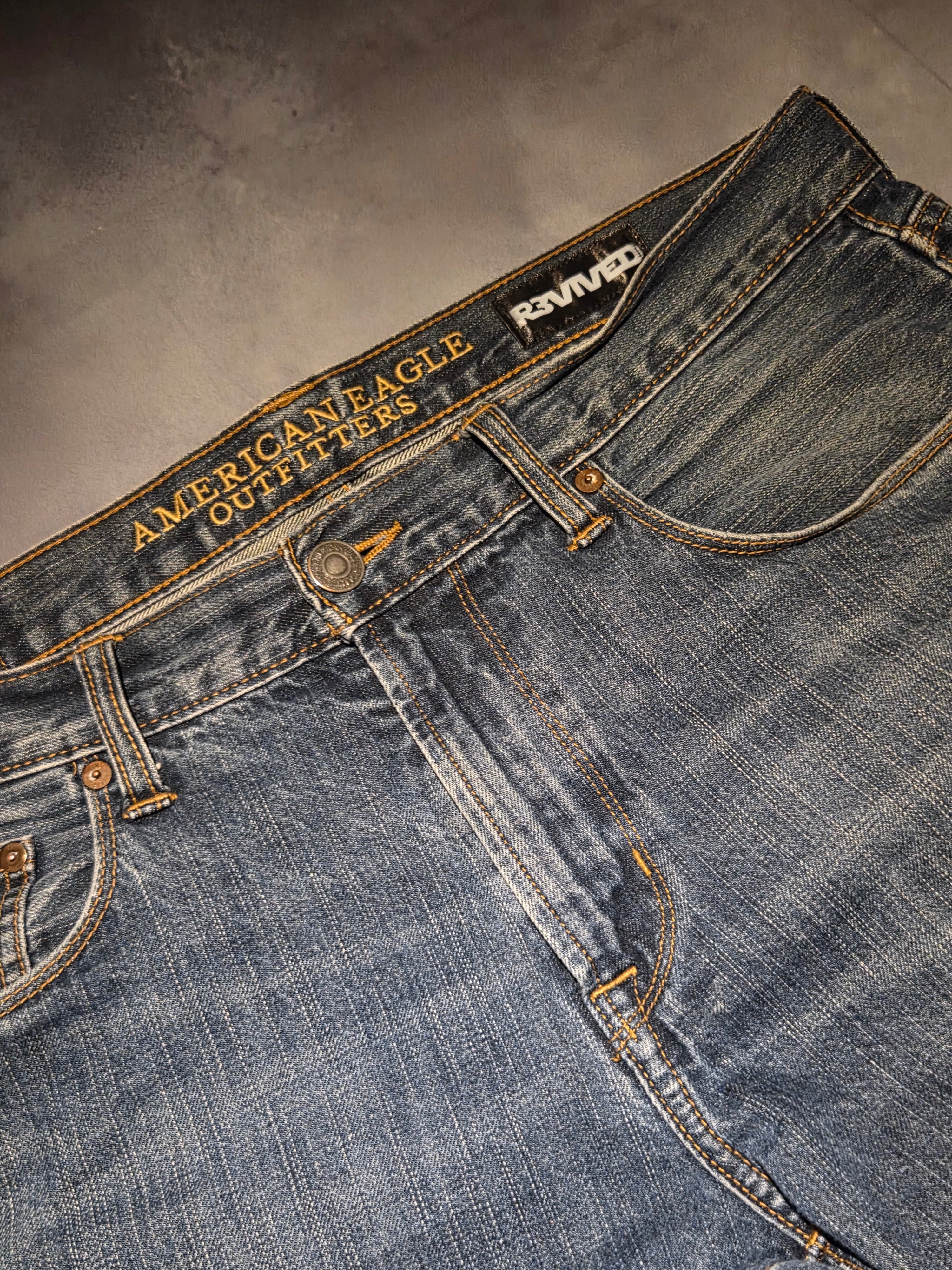 Custom R3VIVED bootcut jeans "American Eagle"
