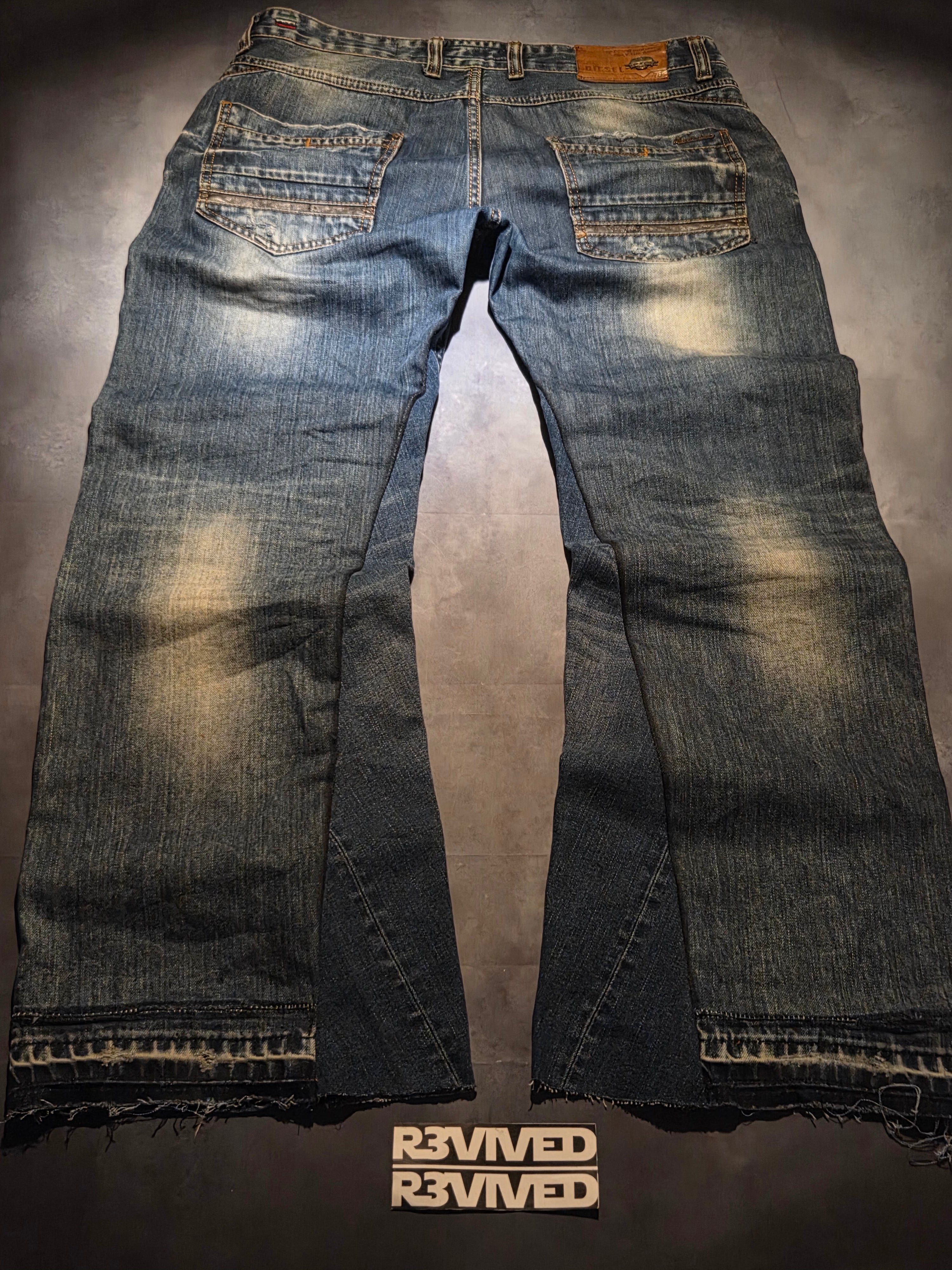 Custom R3VIVED bootcut jeans "diesel"