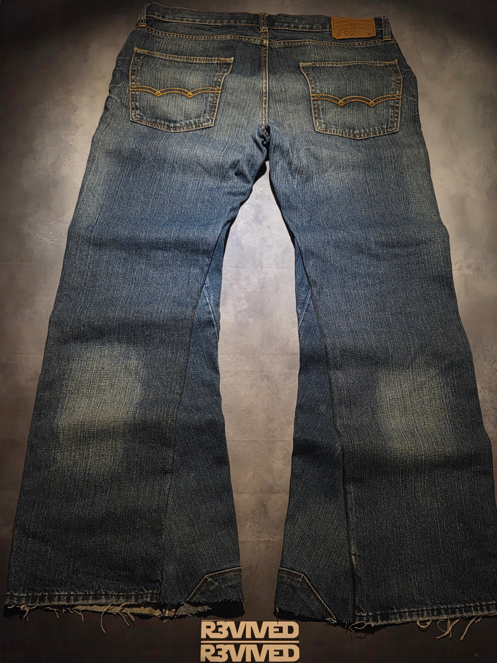 Custom R3VIVED bootcut jeans "American Eagle"