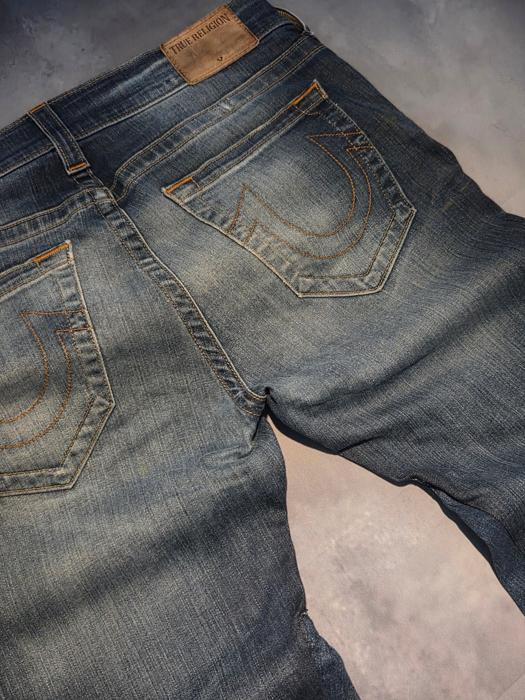 Custom R3VIVED bootcut jeans "true religion"