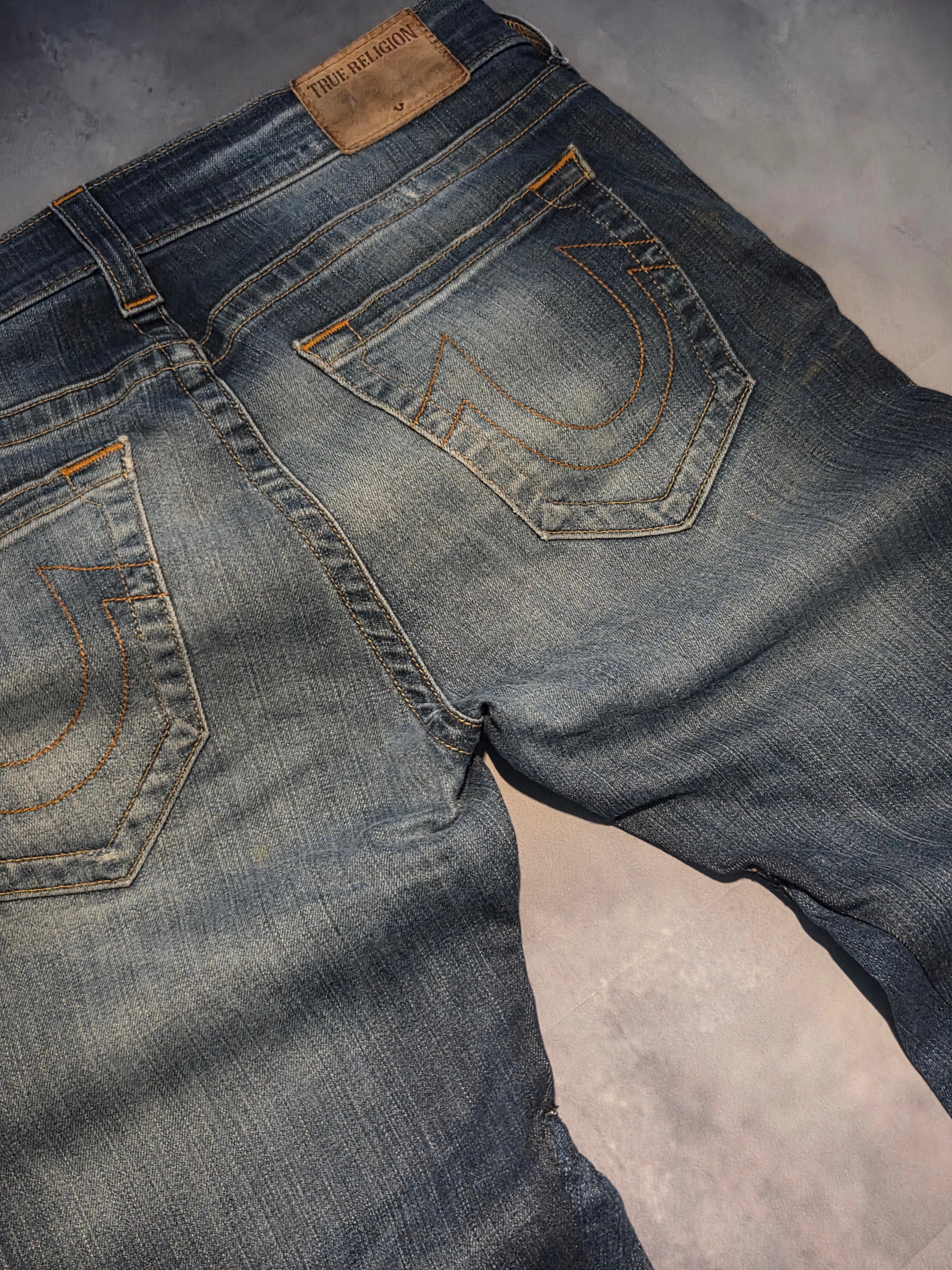 Custom R3VIVED bootcut jeans "true religion"